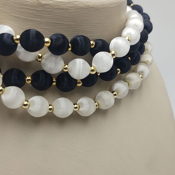 Vintage Black & White Silk Bead Necklaces ( set of 2 ) - Picture 5 of 8